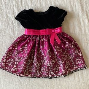 LOVE by Special Occassions Velvet and Tulle Holiday Dress Size 18 Months